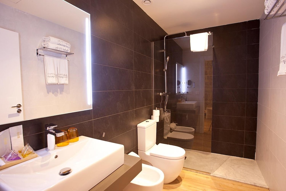 Pompaelo Urban Spa 54/57