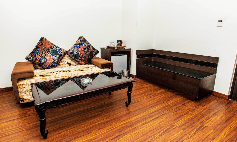 Hotel Subash International 31/50