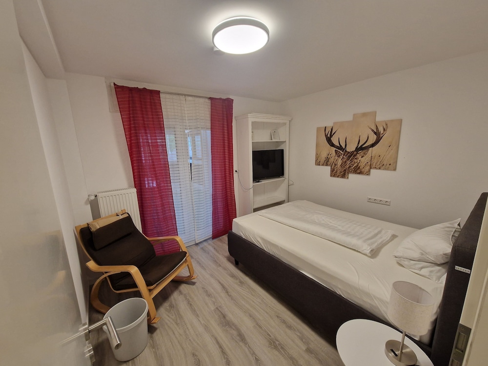 Hotel Platzhirsch 6/47