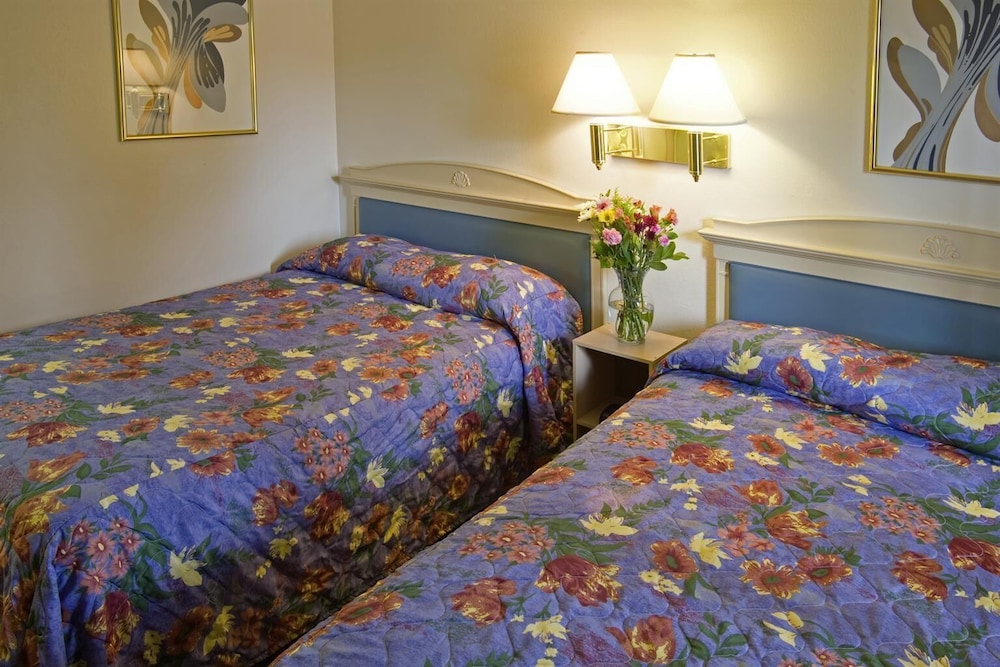 Americas Best Value Inn Thousand Oaks 9/21