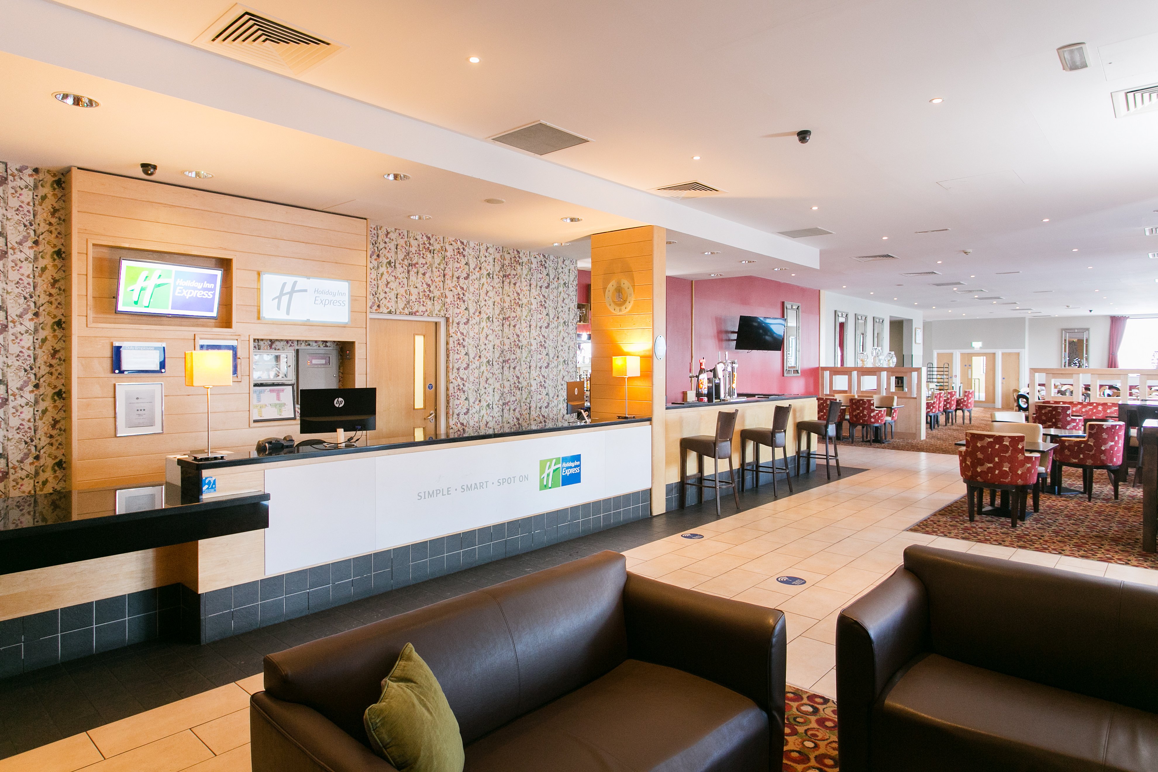 Holiday Inn Express Antrim 7/18