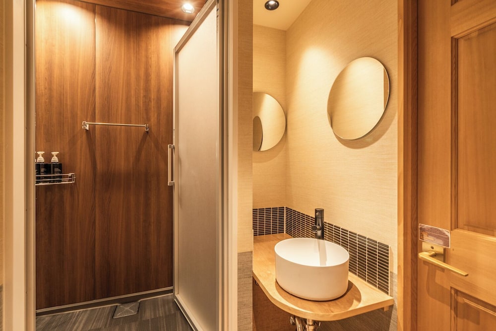 HOTEL TOMOS ASAKUSA 45/50