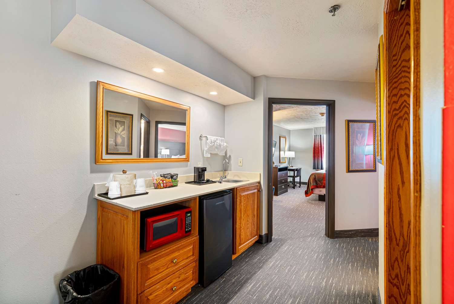 Ramada by Wyndham Sioux Falls Airport-Waterpark & Event Ctr 3/39