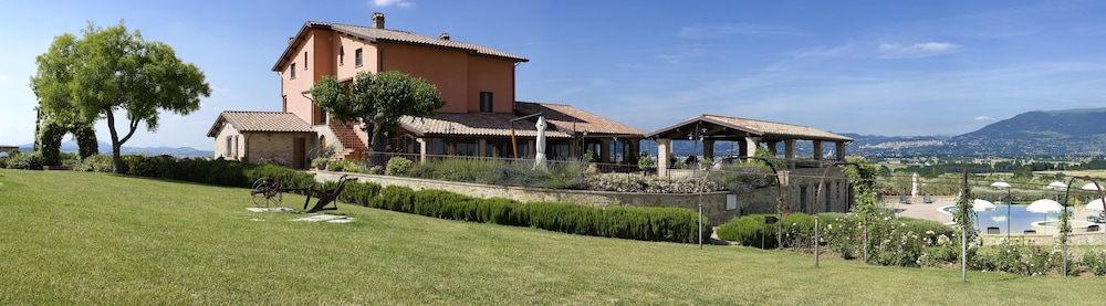 Tenuta Del Perugino 41/50