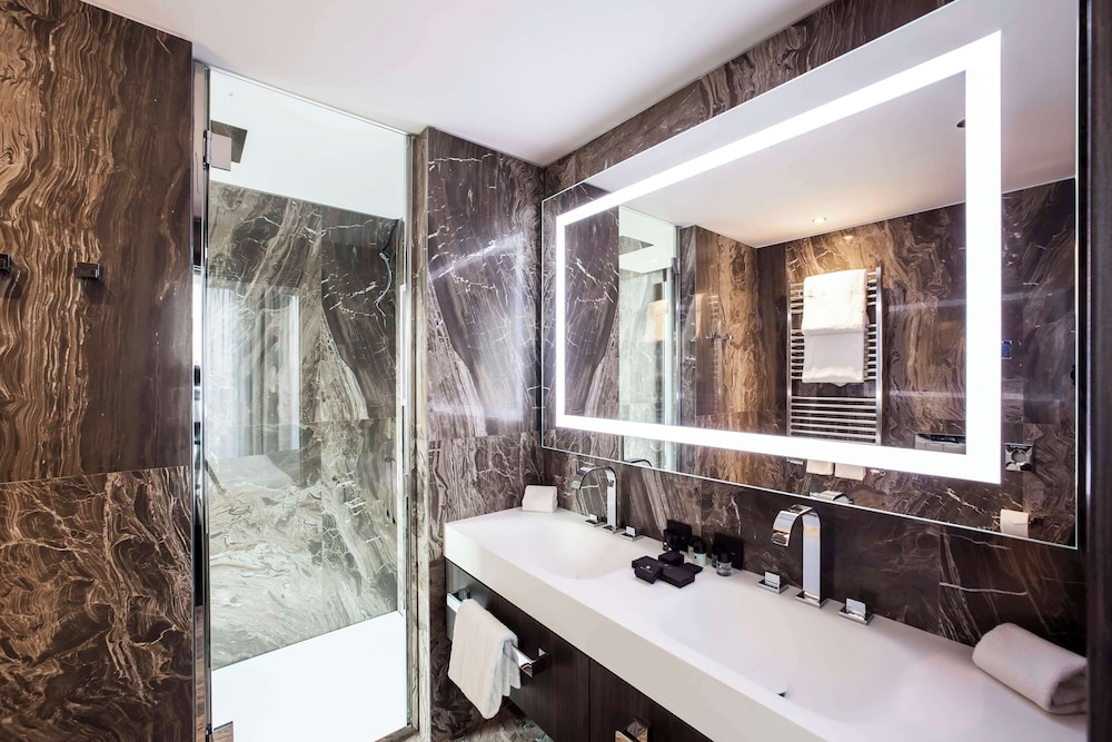 Hyatt Centric Milan Centrale 78/78