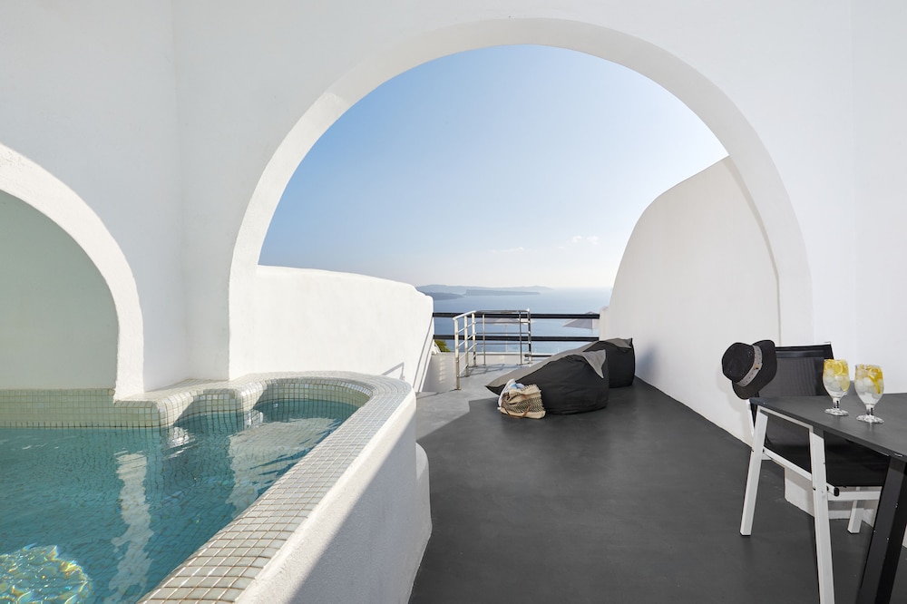 Oia Suites 21/50