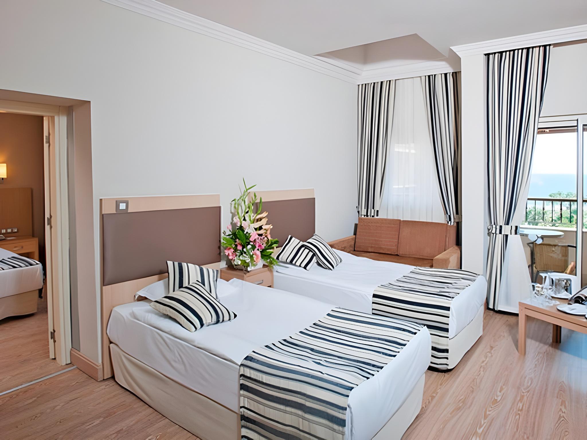 Family, Twin Beds