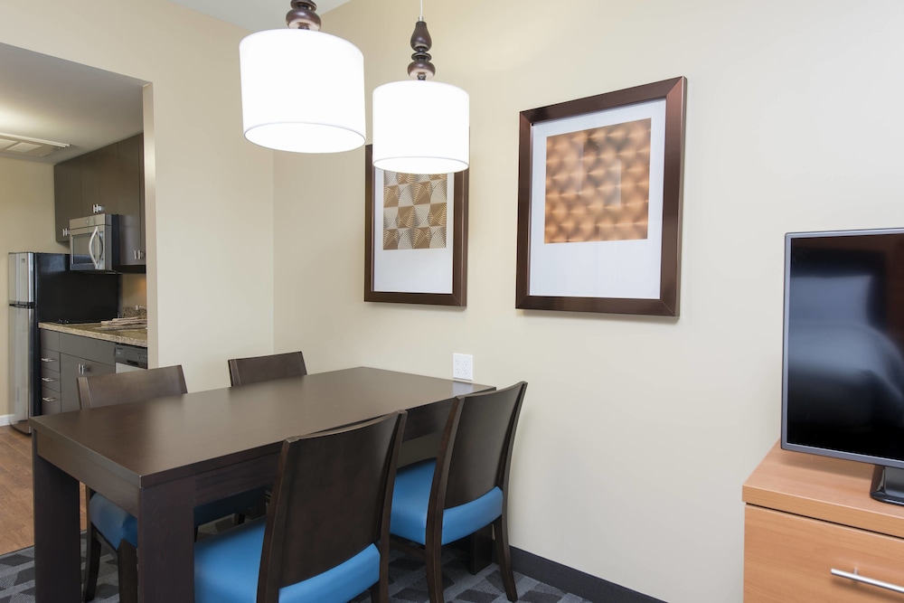 Towneplace Suites Champaign Urbana Campustown 41/48