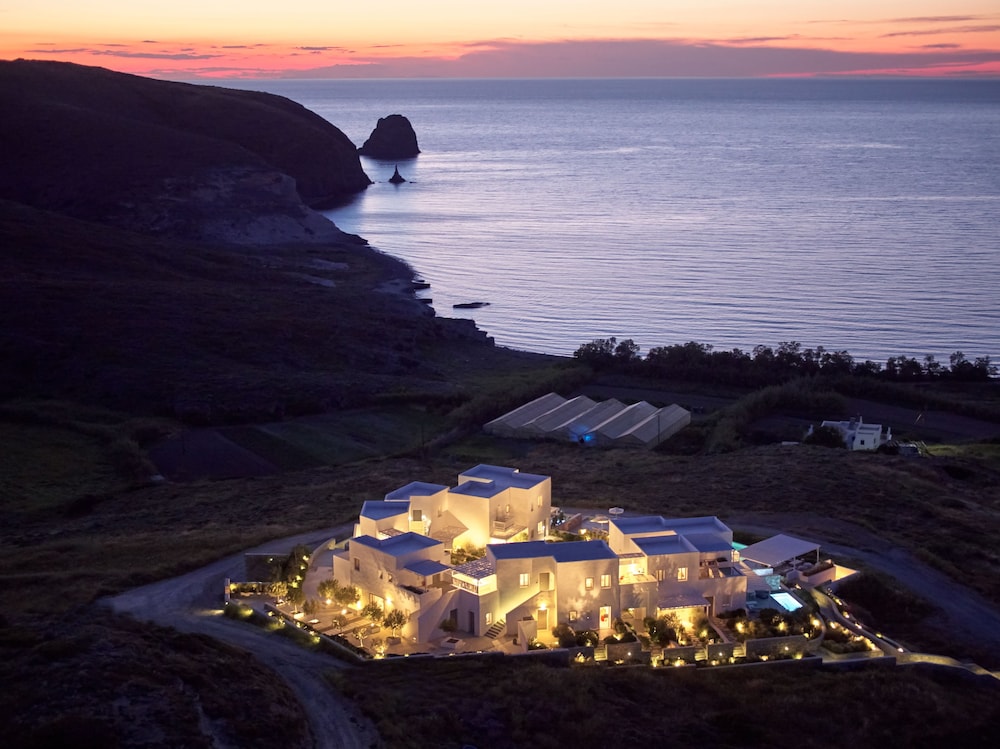 Milos Breeze Boutique Hotel 40/50