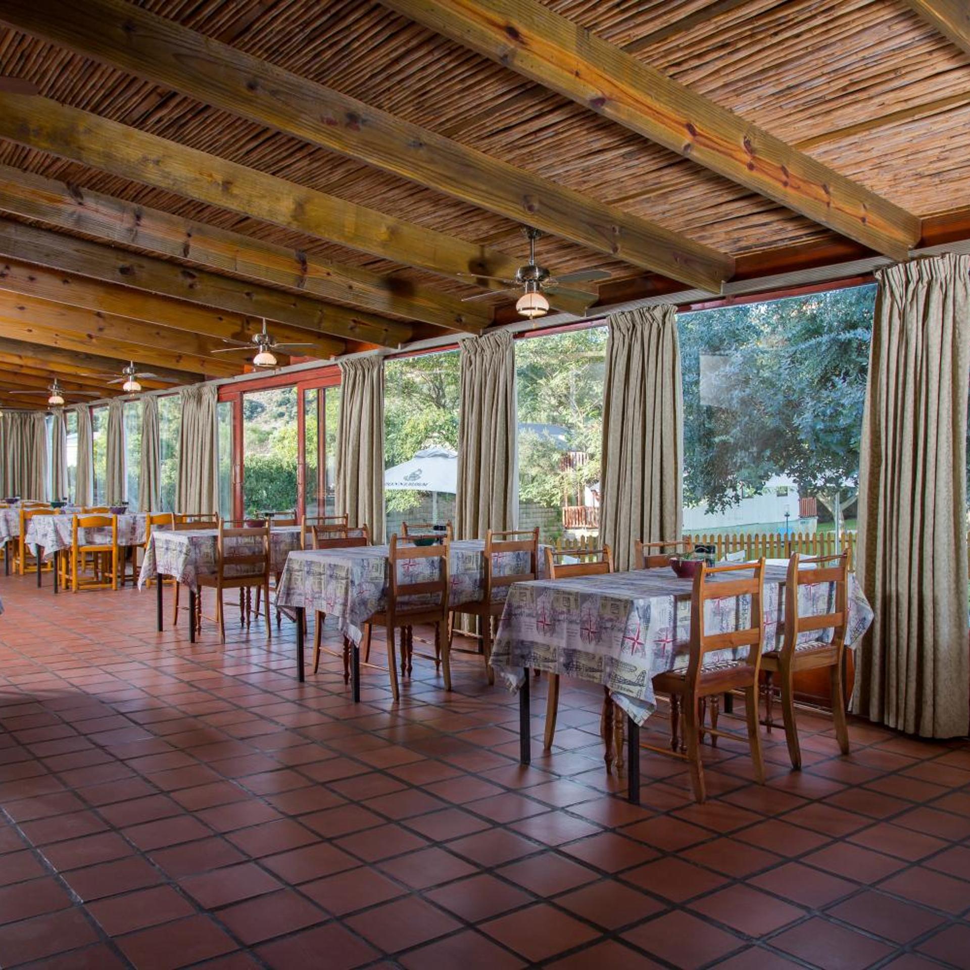 Malagas Hotel 35/50
