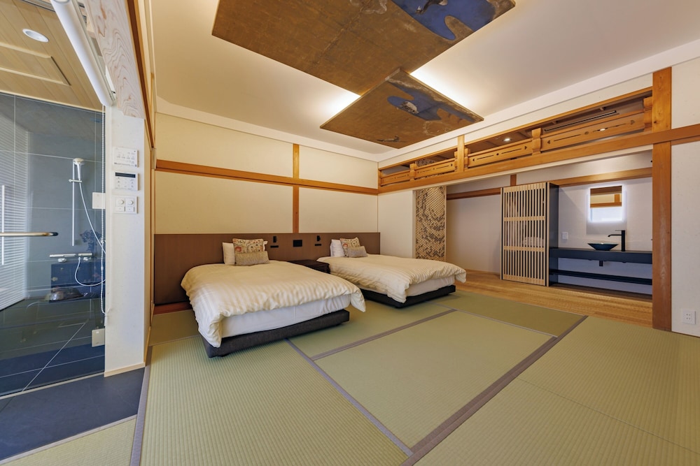Koyasan Rengejoin 17/50