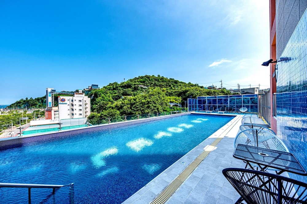Hs Tourist Hotel 47/56