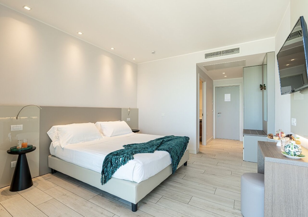 Hotel Savini 14/50