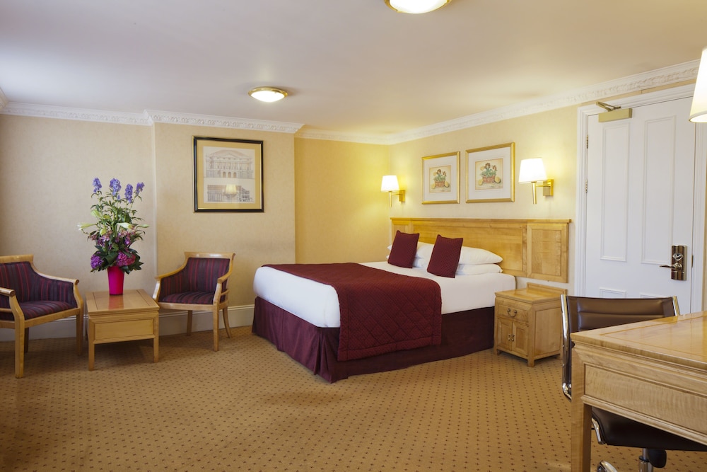 Grange Buckingham Hotel 29/58
