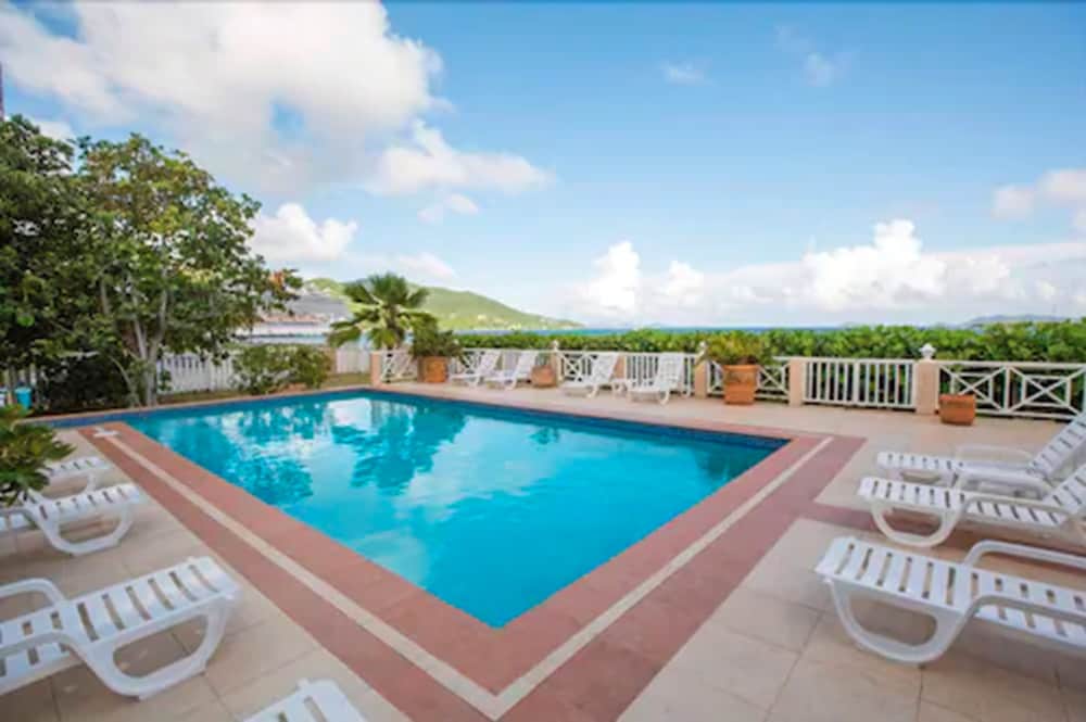 Marias By the Sea Hotel 2/44