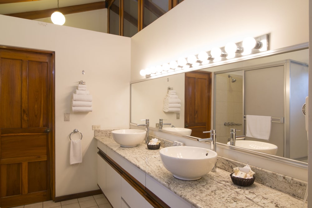 Aparthotel & Suites Villas Del Rio 48/50