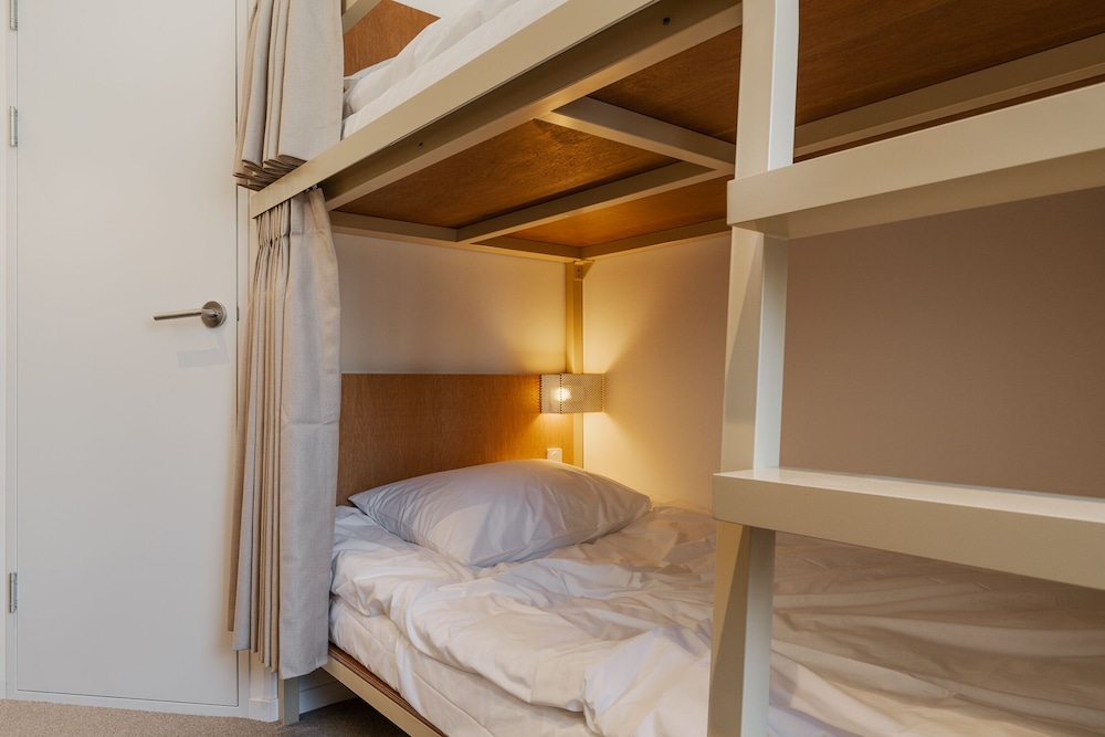 Room, Bunk Bed