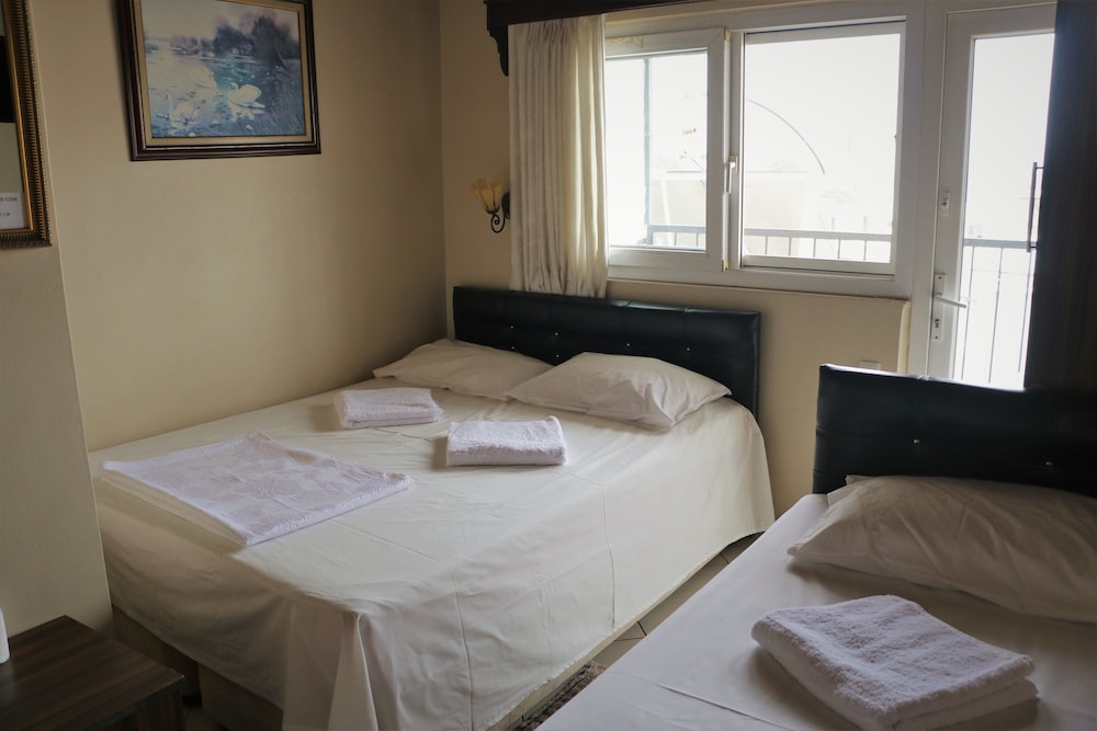 Durak Hotel 6/36