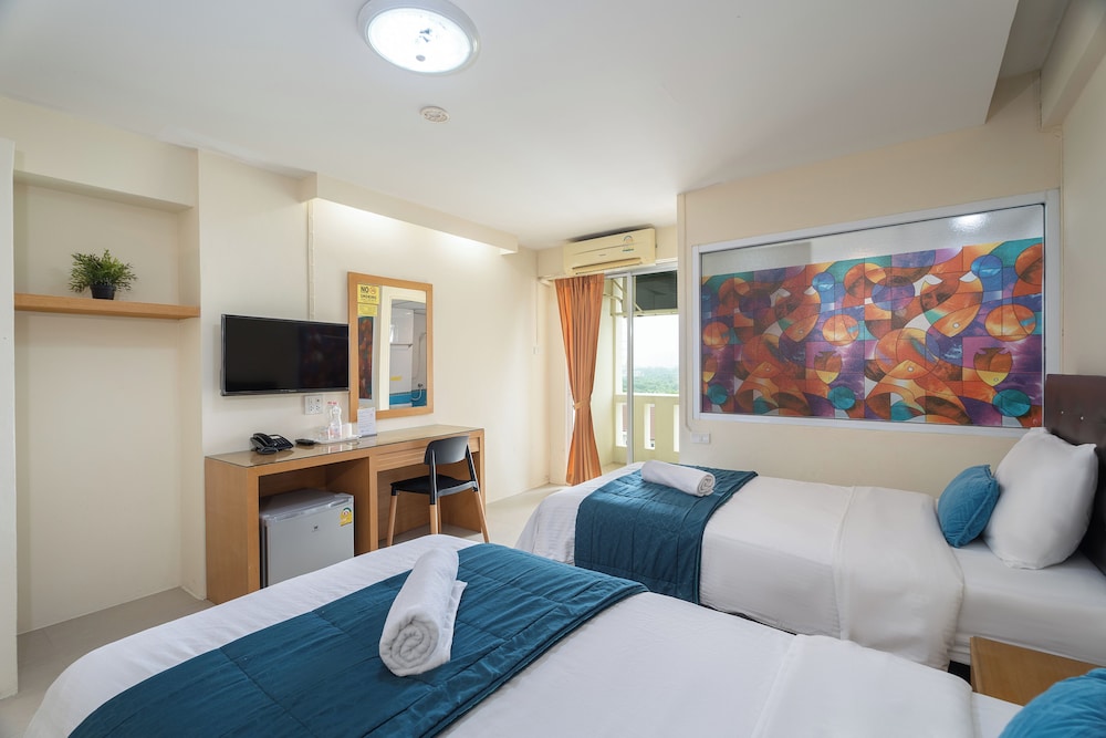 J Residence 14/46