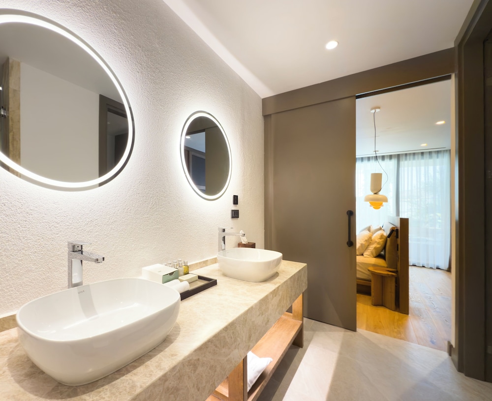 Cape Bodrum Luxury Hotel Beach 79/79