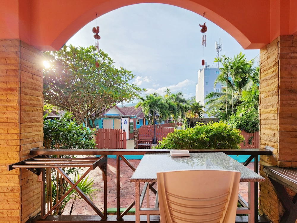 Phaithong Sotel Resort 39/50