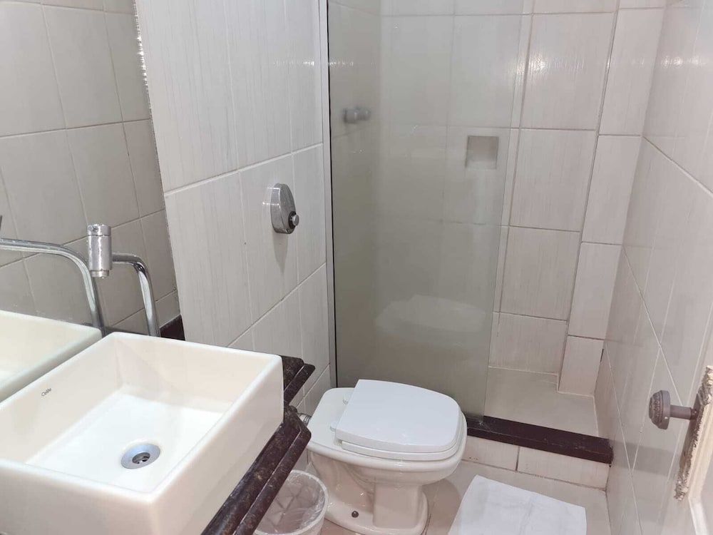 OYO Nobs Hotel, Sao Joao de Meriti 31/39