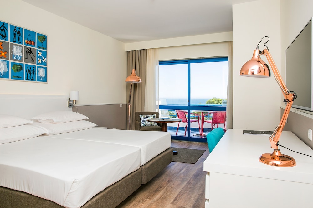 Pestana Cascais Ocean and Conference Aparthotel 24/56