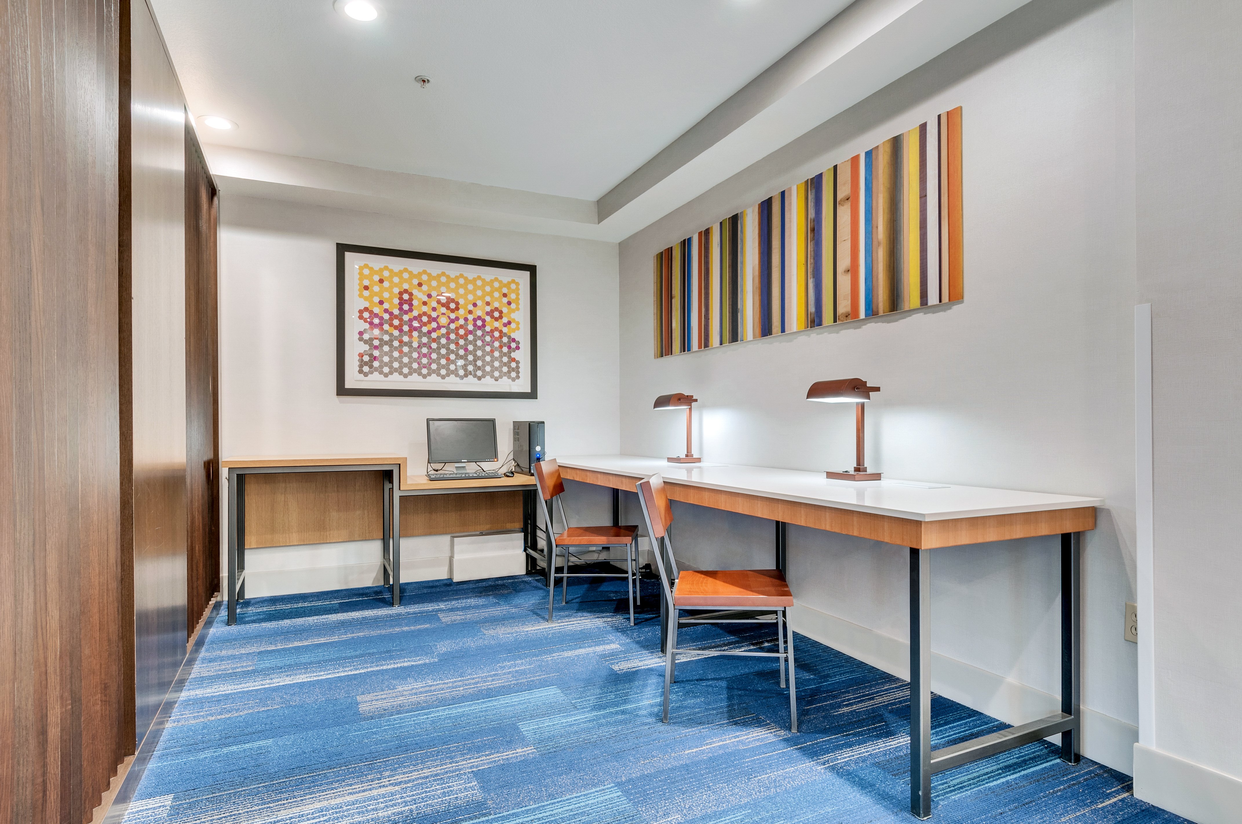 Holiday Inn Express Hotel And Suites Lake Elsinore 55/61