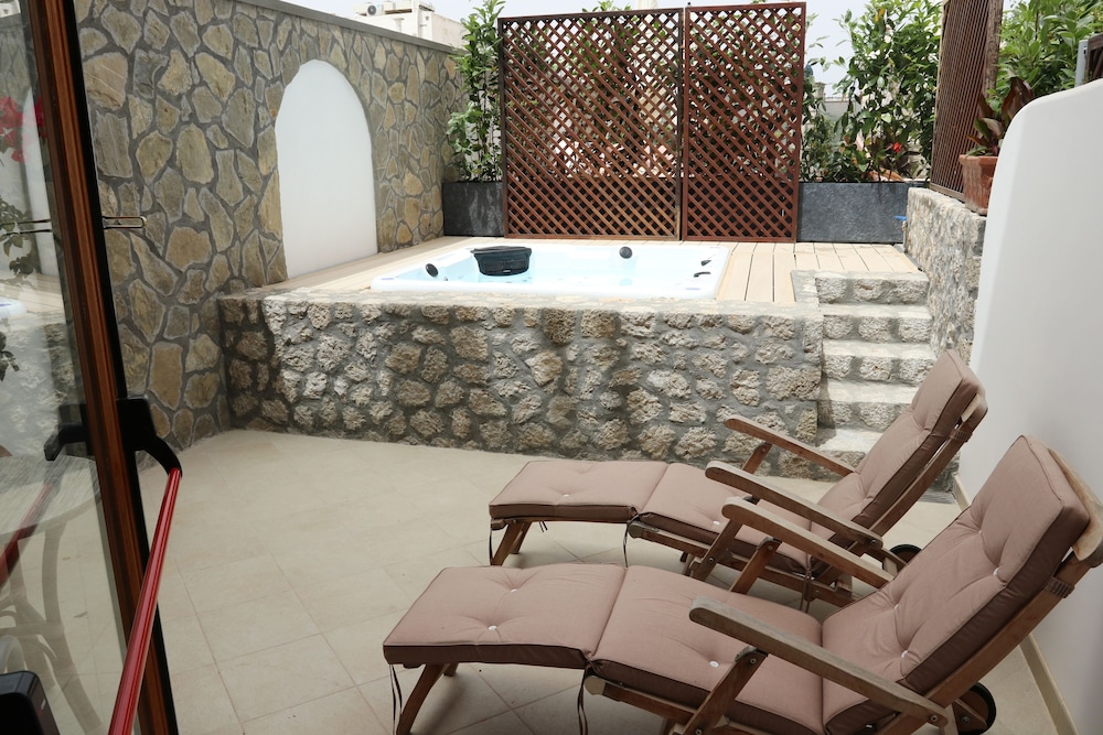 Capri Bougainville 25/49