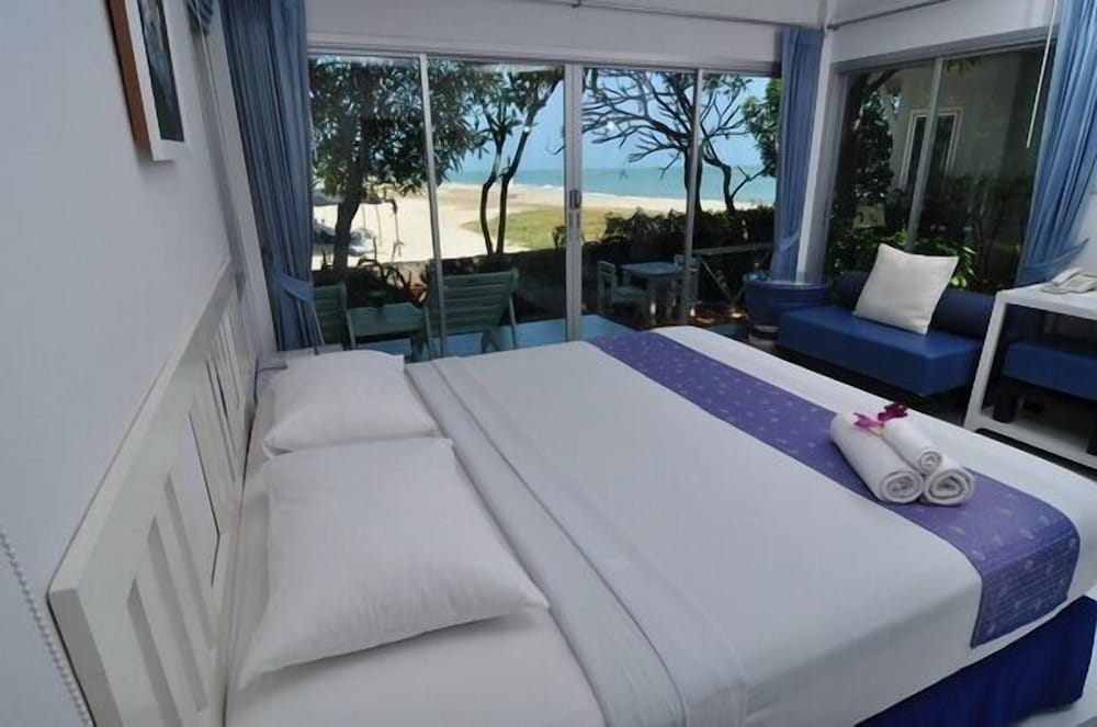 Blue Sky Resort 10/50