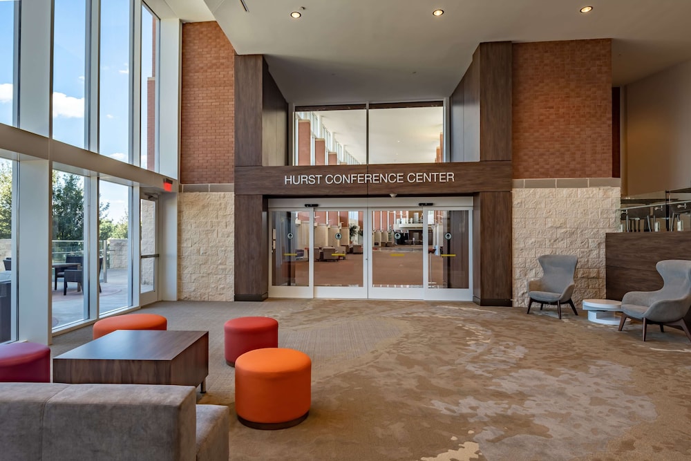 Hilton Garden Inn Dallas At Hurst Conference Center 6/53