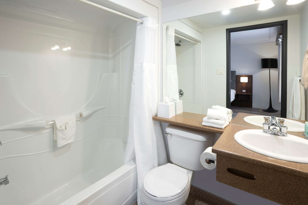 Quality Inn Quebec City 16/60