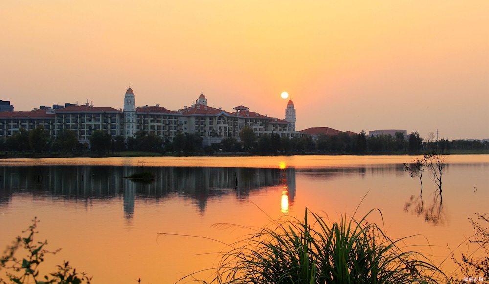 Country Garden Chizhou Phoenix Hotel 56/60