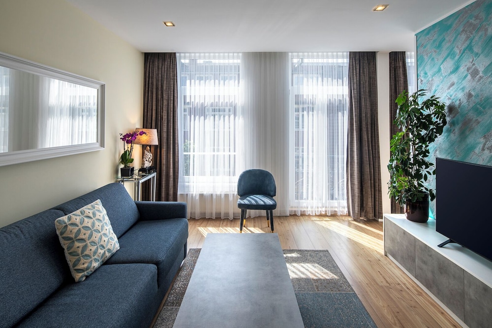 Hotel Jupiter 69/78