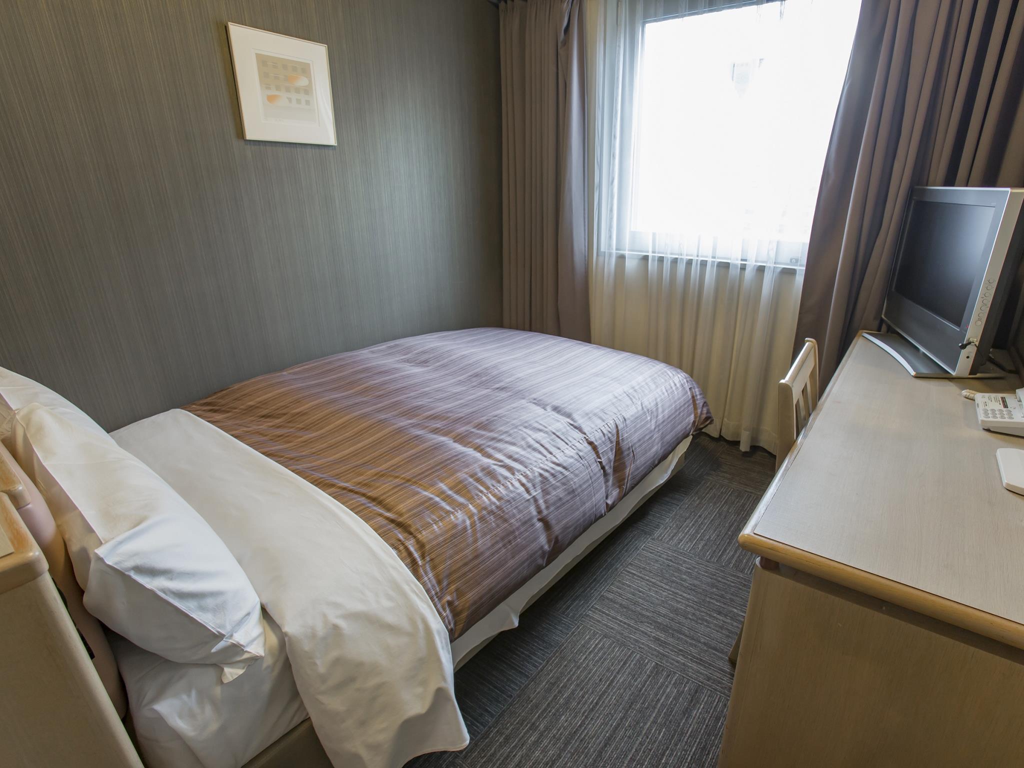 غرفة بسرير نصف مزدوج، Hotel Route Inn Tokyo Ikebukuro 5/7