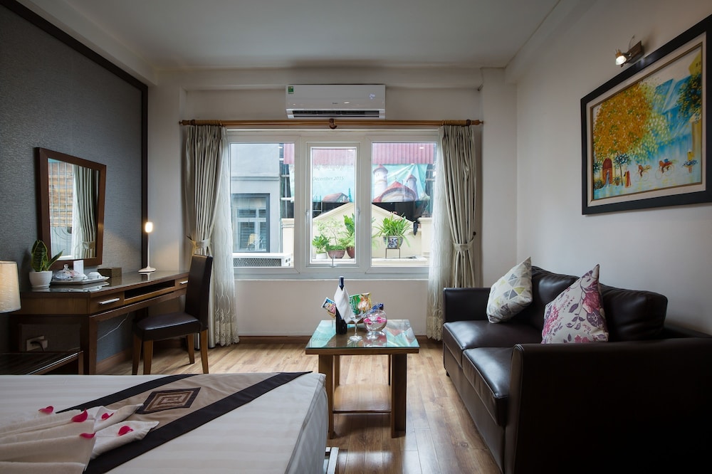 Splendid Star Grand Hotel 34/50