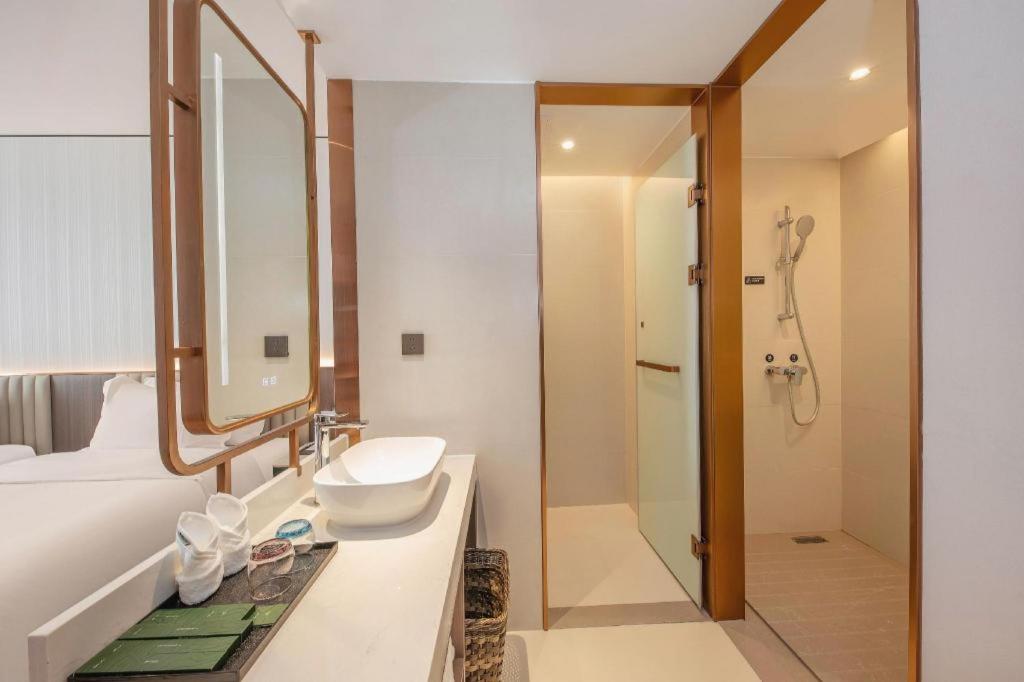 Shanshui Fashion Hotel Shenzhen Bantian Huawei Base Shop 35/36