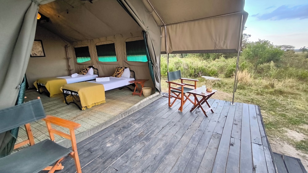 Julia's River Camp 7/50