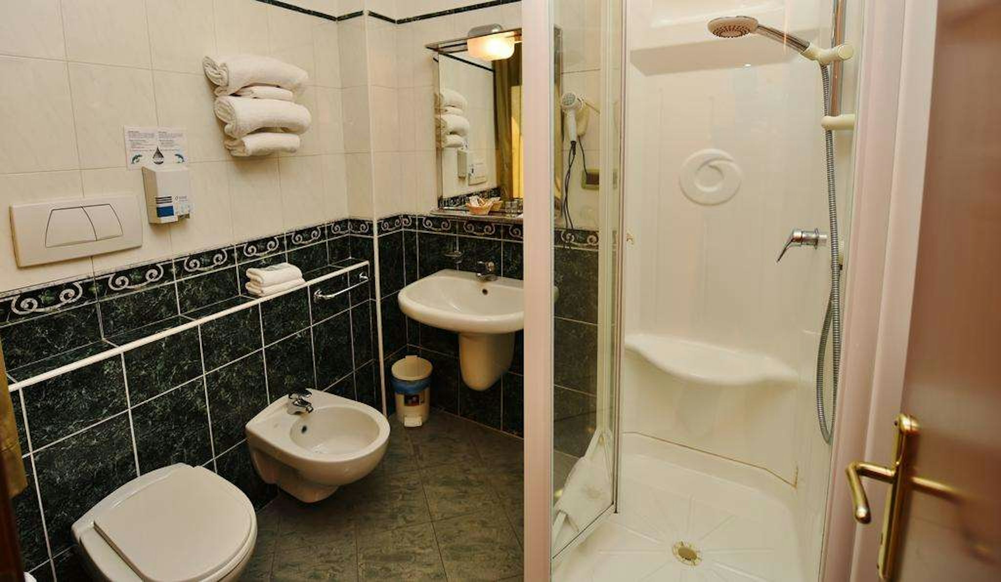 Albergo al Castello 38/44