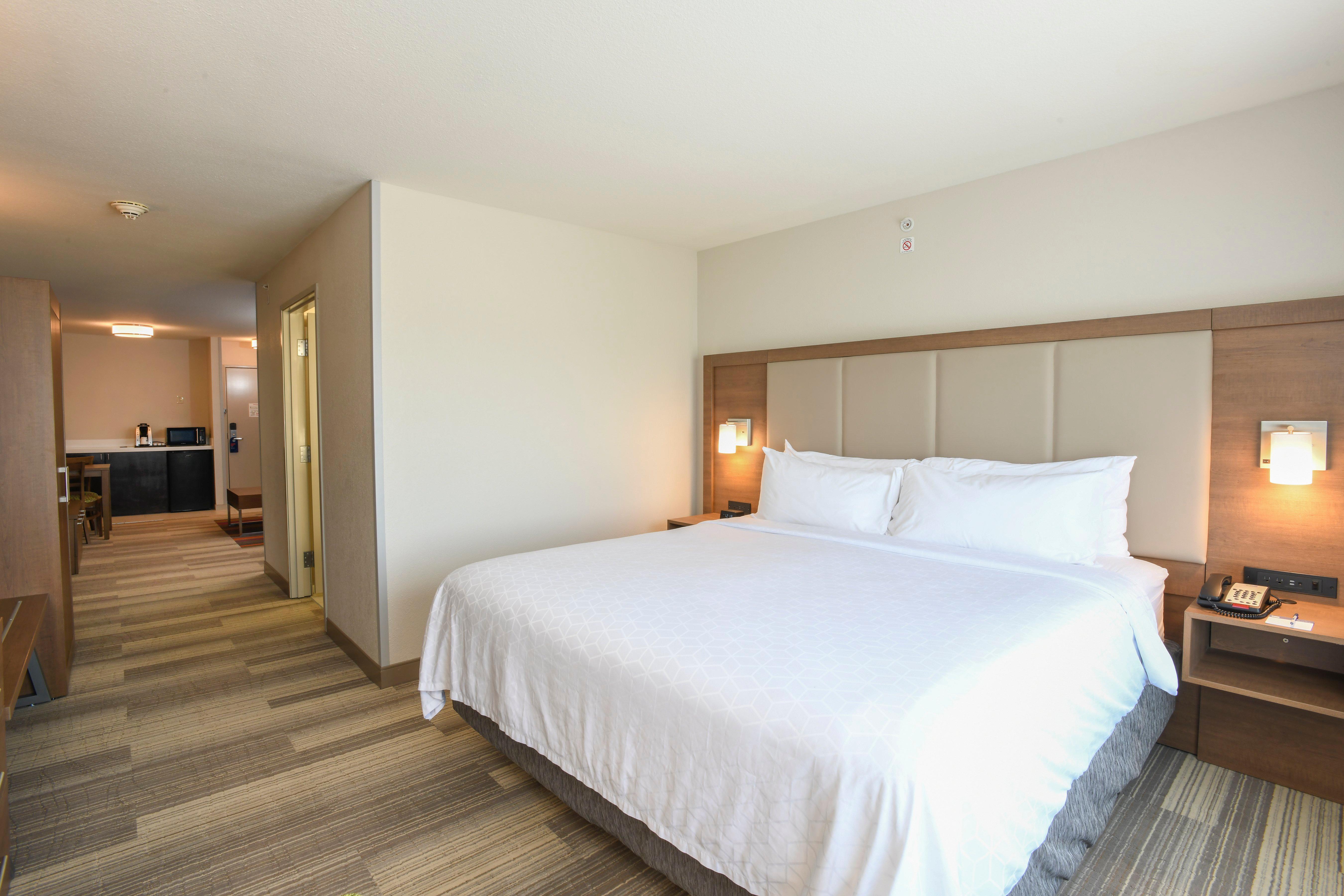1 Bedroom, Suite, King Bed