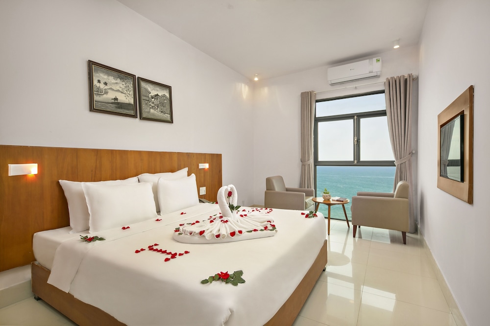 Danang Bay Hotel 35/58