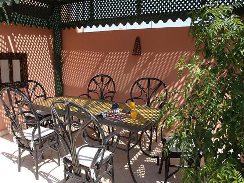 Riad Nerja 8/10