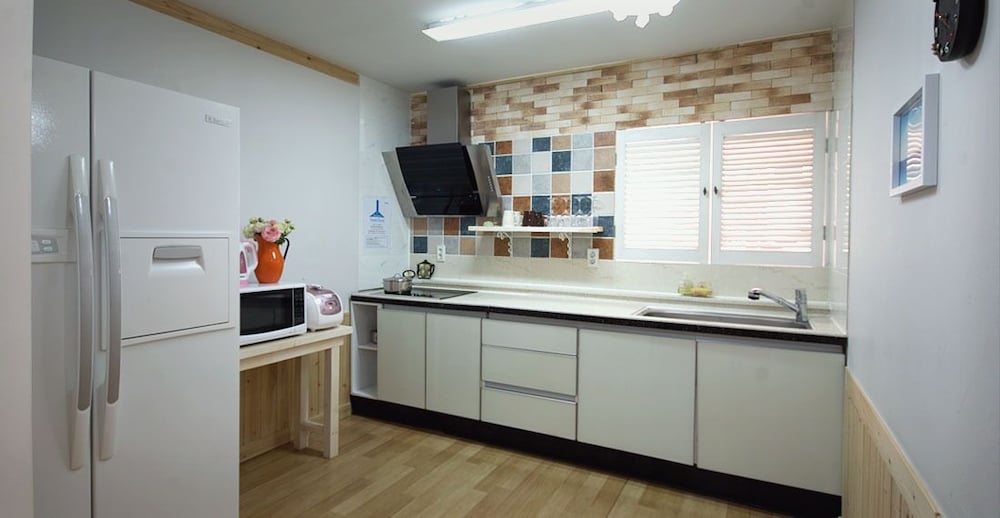 Namhae U.S. Town Bins House Pension 37/37