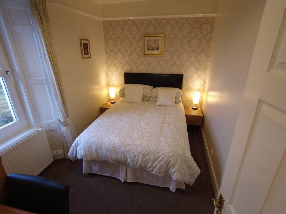 Inverardran Guest House 7/49