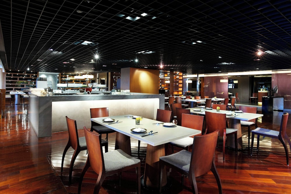 Sheraton Grand Taipei Hotel 55/71