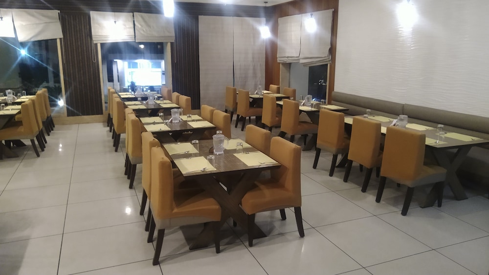Jiwan Residency 19/24
