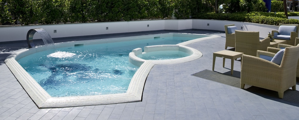 MERCURE RIMINI LUNGOMARE 5/71