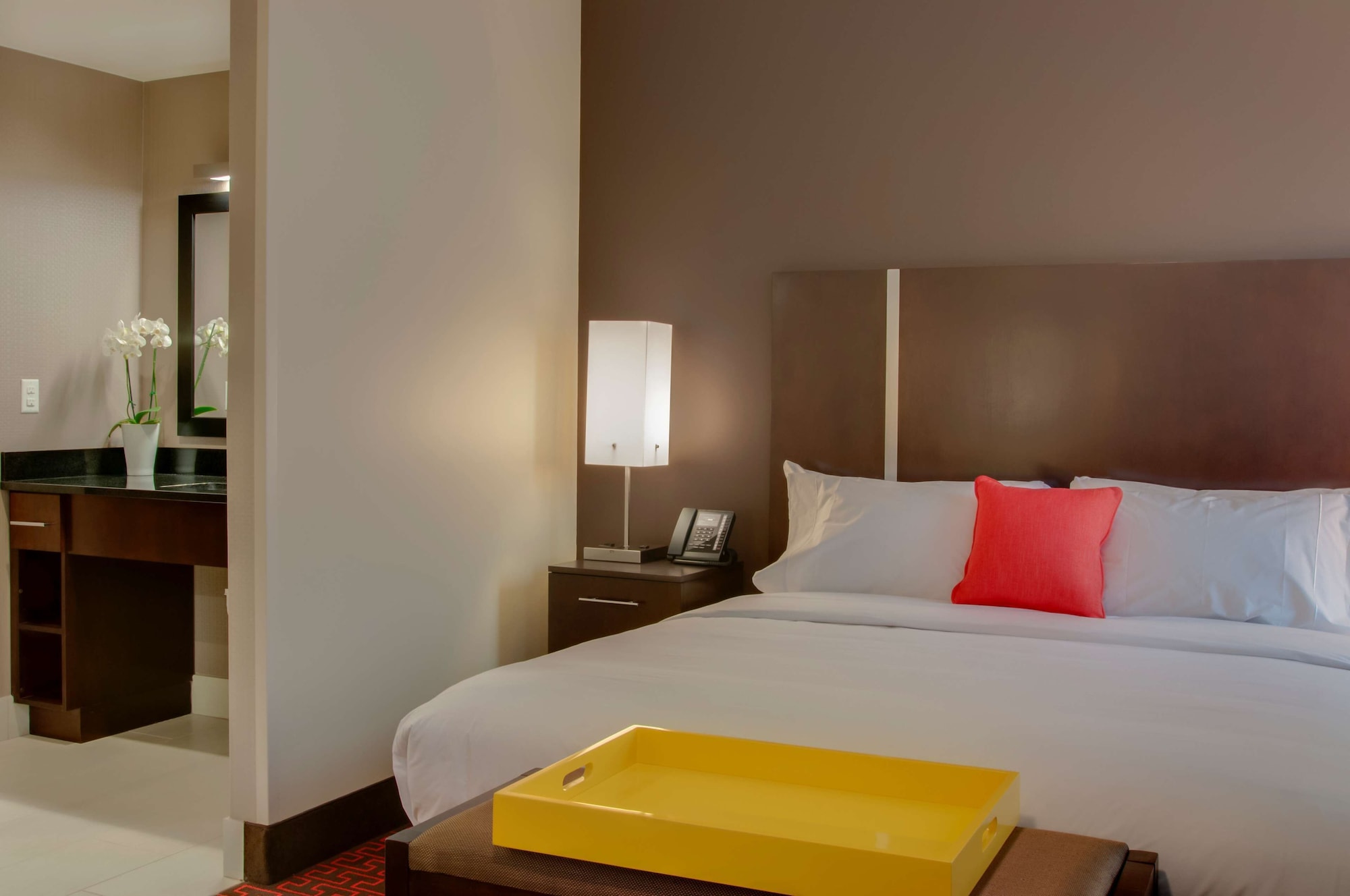 استوديو بسرير كينج بإطلالة على المدينة بمطبخ، Homewood Suites By Hilton Denver Downtown-Convention Center 2/9