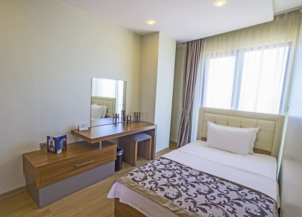 ALESHA SUITE HOTEL 11/39