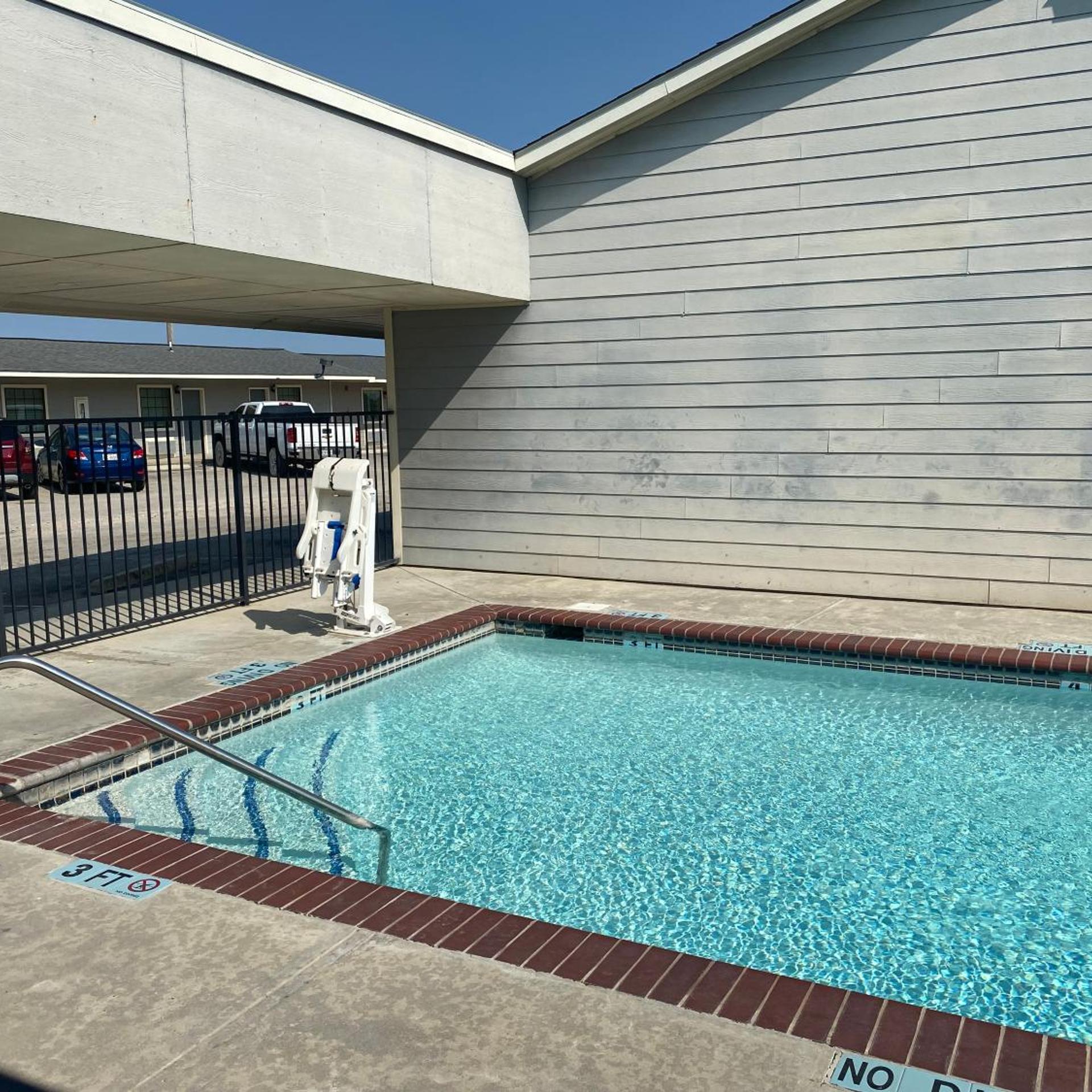 Southern Inns And Suites 13/37